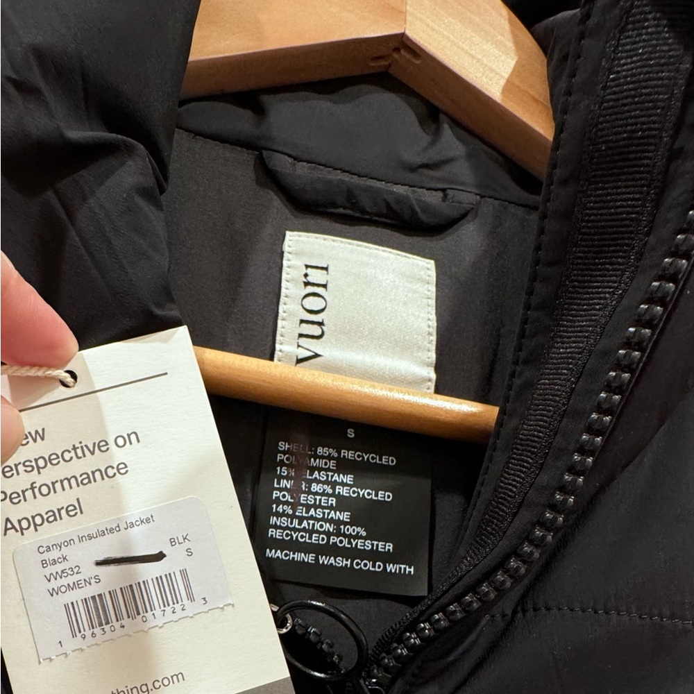 Buy Vuori Canyon Insulated Jacket - Picture 9 of 9